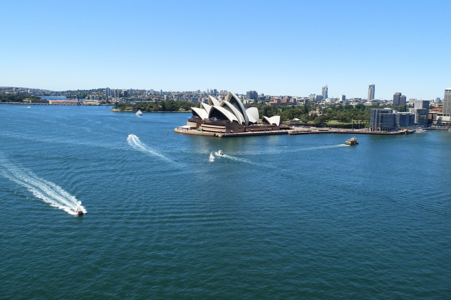 cropped-sydney-opera-house-14189434399H7@oznanomed.org/